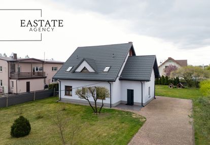 Dom wolnostojący w cichej zielonej okolicy
