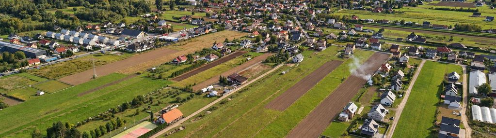 Działka budowlana pod zad. jednorodzinną -21,54 ar