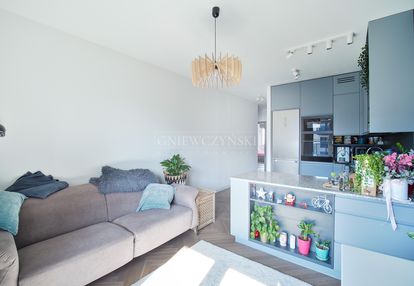 Port popowice - wysoki standard | dwustronne | mp