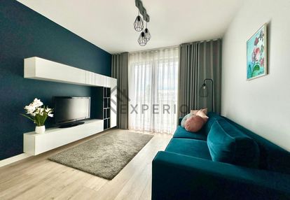 2 separeted rooms/center/balcony/parking place