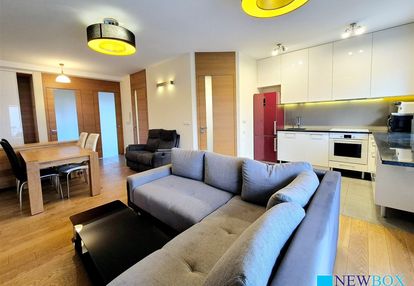 M 4 przy alei brzozowej, zamknięte osiedle, garaż