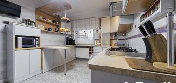 Konin:dom wolnostojący|garaż|ogród|duża działka