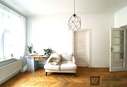 2-pokojowe duże mieszkanie + balkon salwator