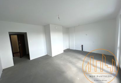 Nowe/ doskonała lokalizacja/ balkon + taras