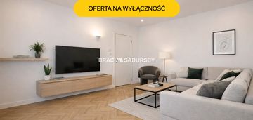 Połowa domu z własnym ogródkiem