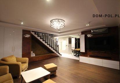 Dom na węglinie południowym.