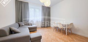 2 pokoje po generalnym remoncie | 47 m² | os. wandy | osobna kuchnia