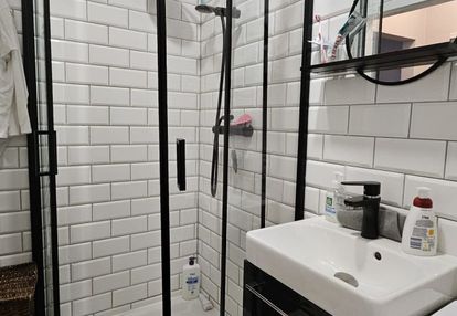 Inwestycyjne| ok. stacji metra| parking