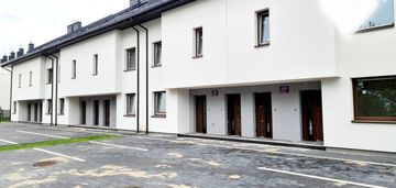 55 m2, parter 3 pokoje, ogród. parking x 2
