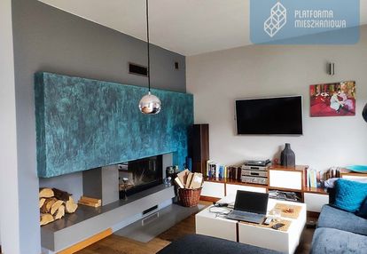 Segment 6 pok., 160 m2 + poddasze mieszk. ,  garaż