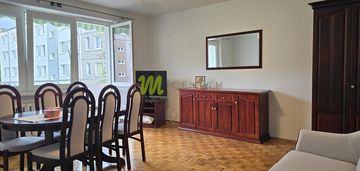 Duży balkon, widok na zieleń, parking, piwnica