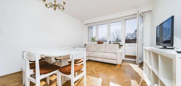 Dwupokojowe mieszkanie na salwatorze ul.senatorska