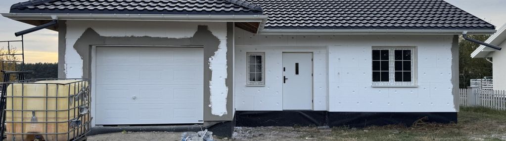 Wolnostojący, parterowy dom blisko stacji pkp