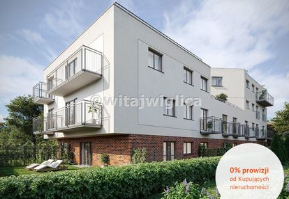 Duży balkon - dwupokojowe klecina