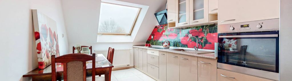 Małopolska / balkon / rozkład / garaż