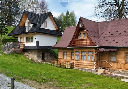 Dwa domy w centrum w ratułowa