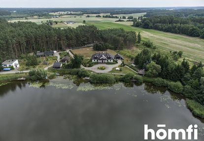 Zatom stary-dom wolnostojący, jezioro, fotowolt.