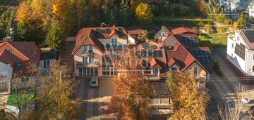 Dom z funkcją mieszkalną i usługową