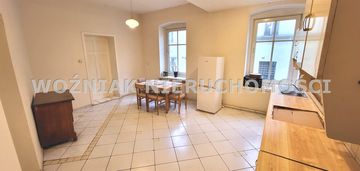 Duże mieszkanie w śródmieściu