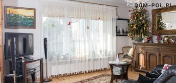 Atrakcyjna posiadłość z własnym lasem - polanówka