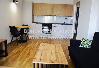 Mieszkanie nowe masto//2 pokoje//i piętro//balkon