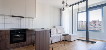 2 pokoje mokotów – w20 | blisko łazienek | garaż