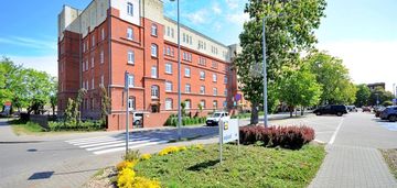 Kołobrzeg jedności narodowej 3 pok. piętro 1