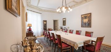 355 m2: największe mieszkanie w kamienicy w łodzi