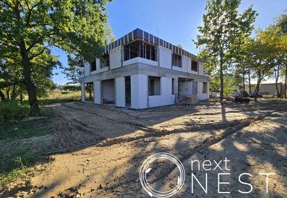 Dwupoziomowe mieszkanie 92 m2, mroków