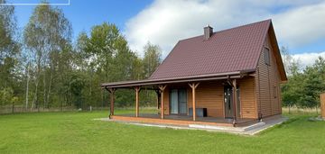 Całoroczny dom przy jeziorach i parku narodowym