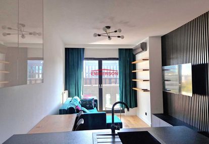 2 pokojowe, urządzone na 7 piętrze z balkonem