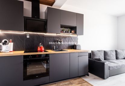 2 pokoje z ogródkiem