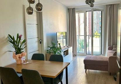 Nowoczesne i w pełnie urządzone mieszkanie