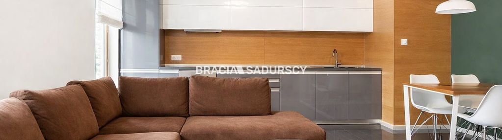 2 pokoje z balkonem ruczaj