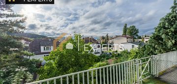 Dom bliźniak z pięknym widokiem na las