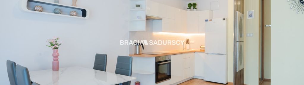 3 pokoje - 49,5m2 - dębskiego, dobra cena, parking
