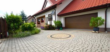 Dom 146 m2, działka 700 m2 brynica
