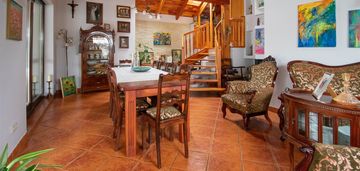 Komfortowy dom jednorodzinny w pobliżu jeziora