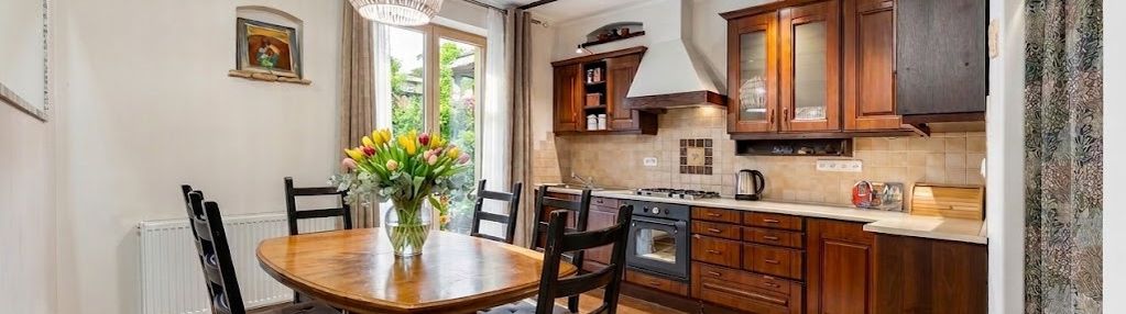 5 pokoi, 103 m² z ogródkiem i salonem 3,75m
