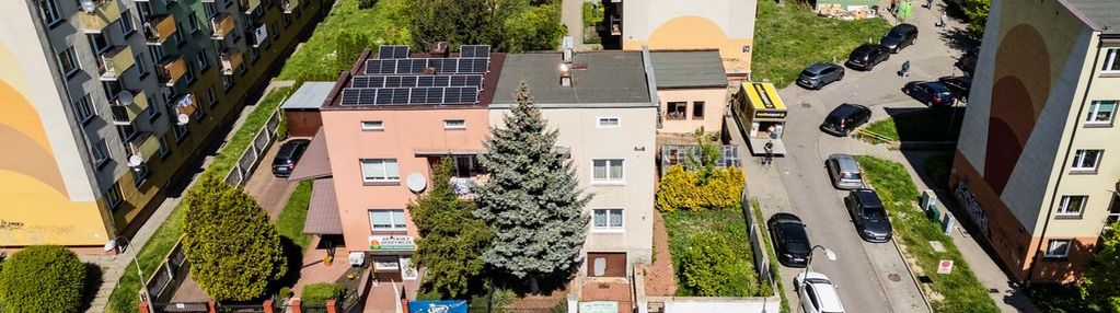 Dom z potencjałem i 2 garażami – radom