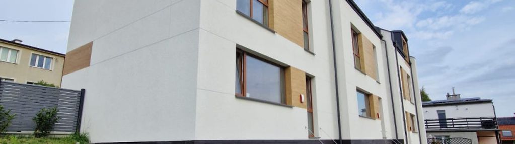 Dom jednorodzinny- blisko centrum- cisza i spokój