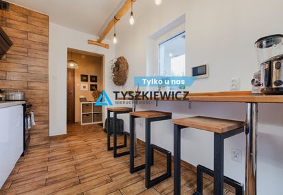Mieszkanie w domu dwurodzinnym, ogród.