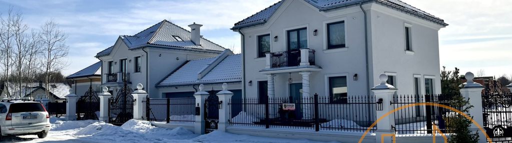 Wysoki standard budynku/ stan deweloperski