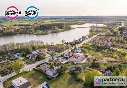 Działka w przy głównej ulicy wjazd z dwóch stron