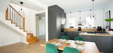 Przestronne 4 pok.z ogrodem 180 m² – biały kościół