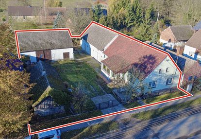 Dom z warsztatem, stodołą i oborą