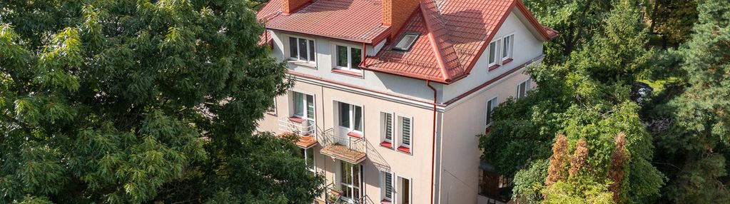 Sadyba - ładny ogród, pięć sypialni, przestrzeń!
