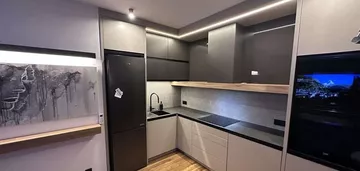 Apartament 2 pokoje ,Wysoki standard, klimatyzacja