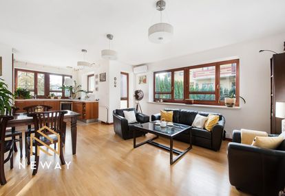 4 pokoje z msc. postojowym na woli justowskiej