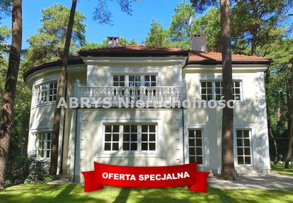 Elegancka willa w strefie a